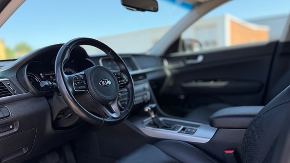 Kia Optima 10 of 21