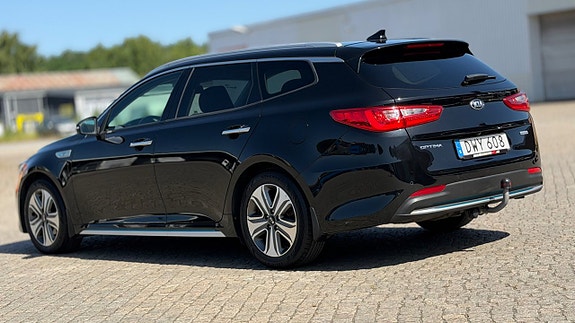 Kia Optima 7 of 21