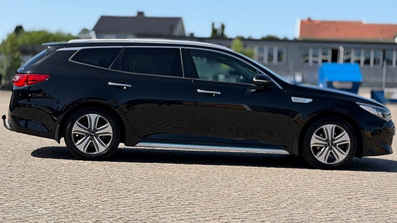 Kia Optima 4 of 5