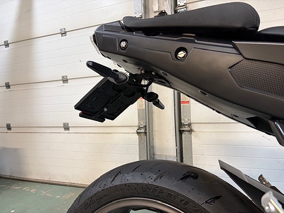 Yamaha MT-09 ABS (Tracer 900) 4 of 5