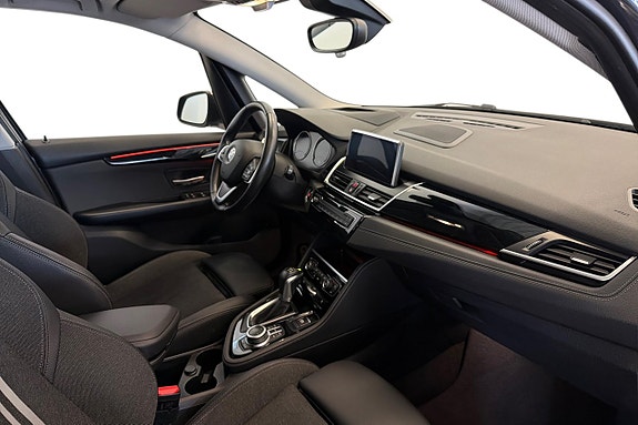 BMW 225xe 20 of 25