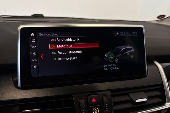 BMW 225xe 23 of 25