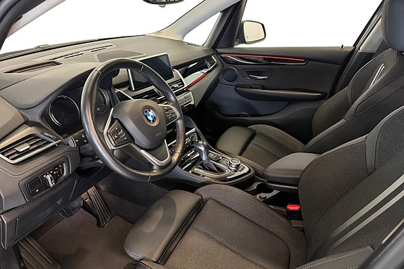 BMW 225xe 10 of 25