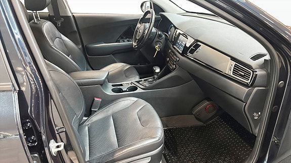 Kia Niro 3 of 17