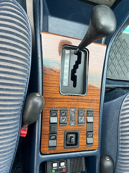 Mercedes-Benz 380 SL 6 of 6