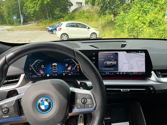 BMW X1 6 of 6