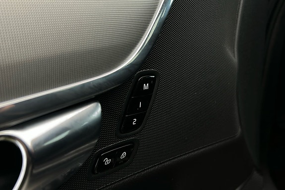 Volvo V90 20 of 28