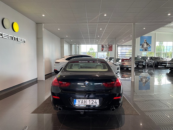 BMW 640i 9 of 17
