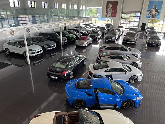 BMW 640i 8 of 17