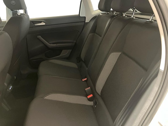 Volkswagen Polo 12 of 13