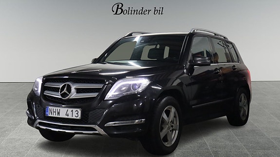 Mercedes-Benz GLK220 3 of 5