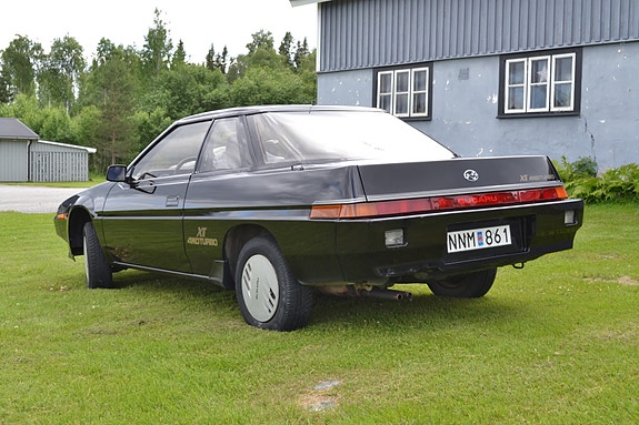 Subaru XT 3 of 5
