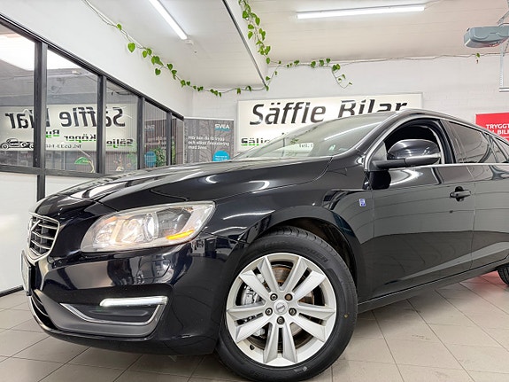 Volvo V60 3 of 5