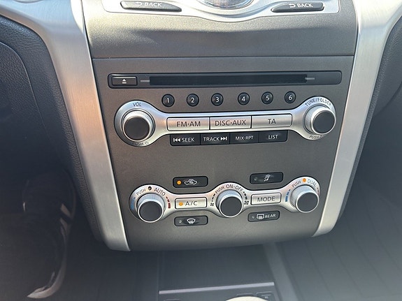 Nissan Murano 12 of 13