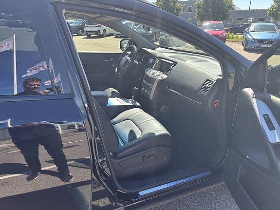 Nissan Murano 4 of 13