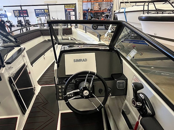 Husky R8 + Mercury 300 HK Racing V8 AMS elreglage – 2026 8 of 12