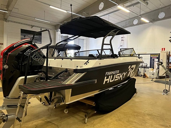 Husky R8 + Mercury 300 HK Racing V8 AMS elreglage – 2026 2 of 5