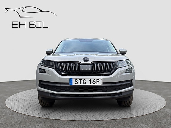 Skoda Kodiaq 2 of 5