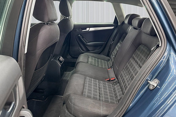 Audi A4 17 of 18