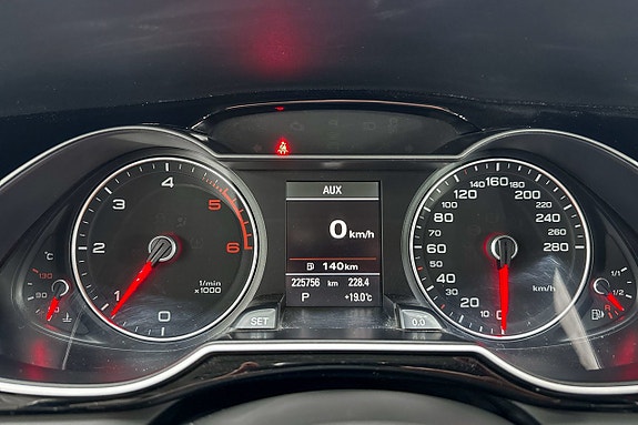 Audi A4 14 of 18