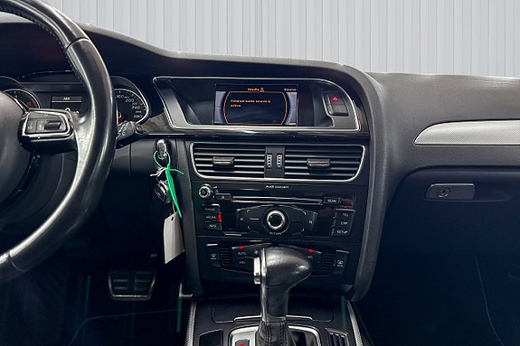 Audi A4 11 of 18