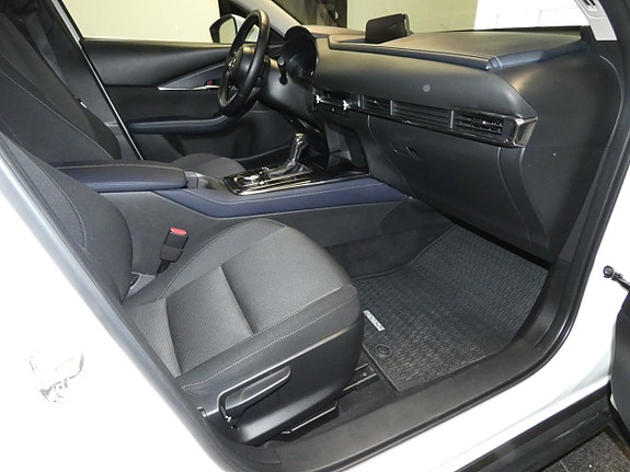 Mazda CX-30 3 of 5