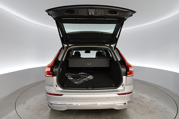 Volvo XC60 15 of 17