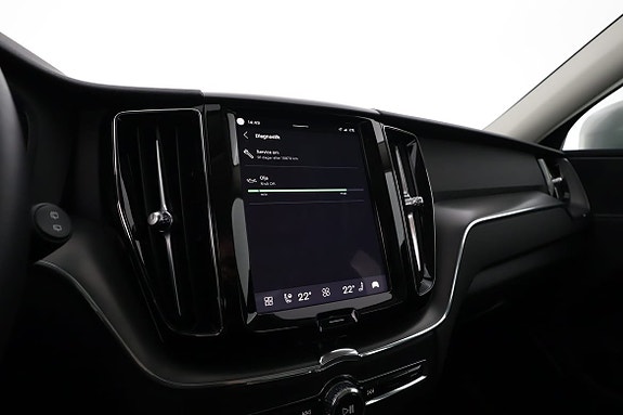 Volvo XC60 14 of 17