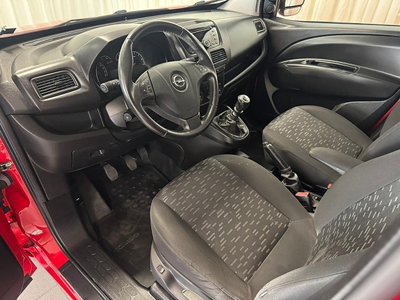 Opel Combo 7 of 16