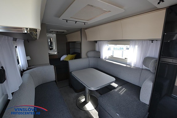 Adria Alpina 663 HT 4 of 13