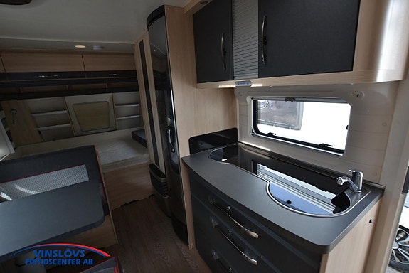 Hobby 490 KMF De luxe Edition 9 of 11