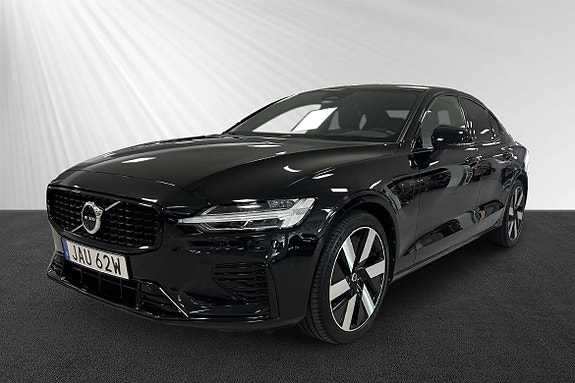 Volvo S60 4 of 5