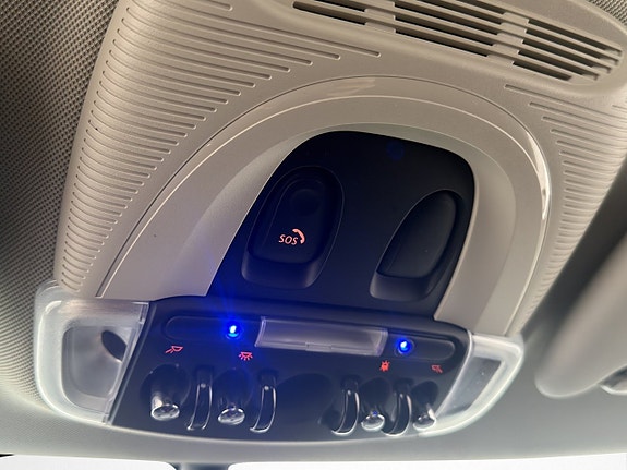 MINI Cooper 24 of 28