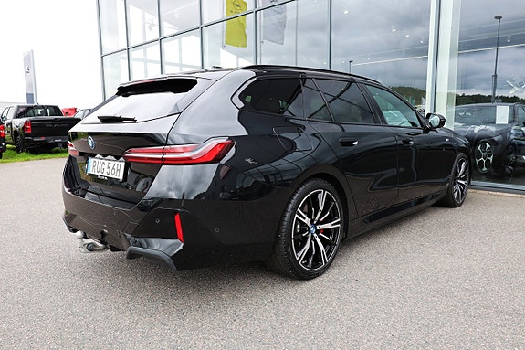 BMW 530e 6 of 25