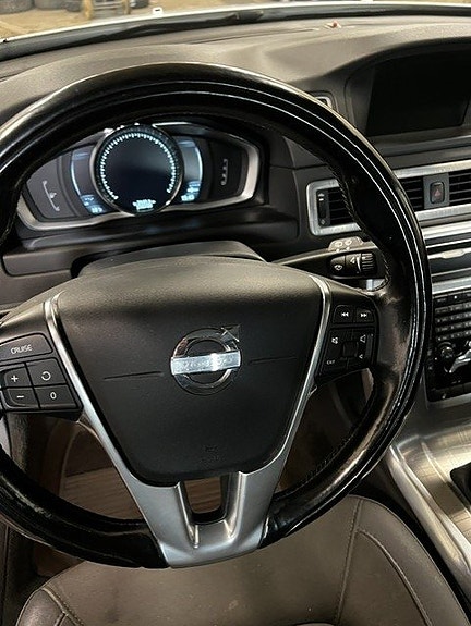 Volvo XC70 6 of 7