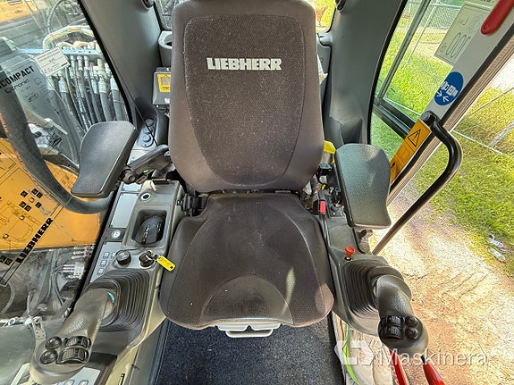 Grävmaskin Liebherr R 914 compact STD 21 of 27