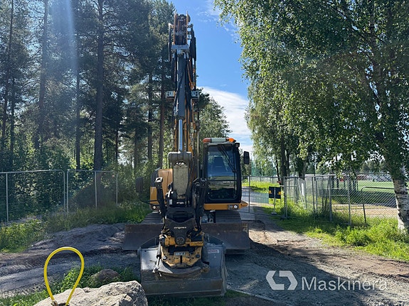 Grävmaskin Liebherr R 914 compact STD 3 of 27