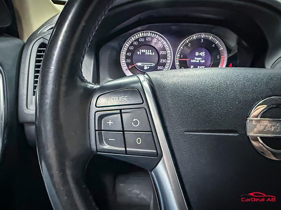 Volvo XC60 21 of 23