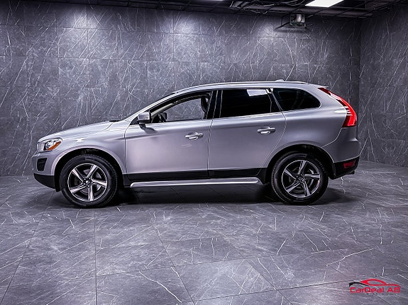 Volvo XC60 4 of 5