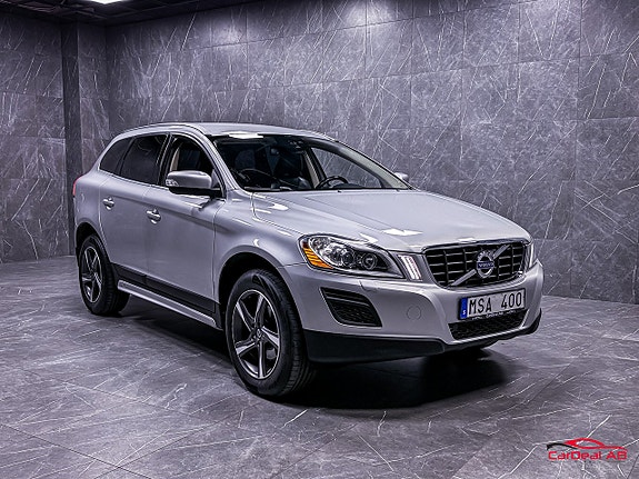 Volvo XC60 9 of 23