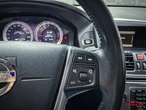 Volvo XC60 22 of 23