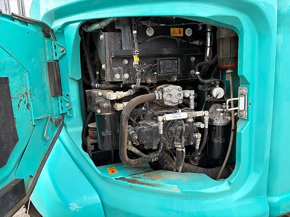 Kobelco SK140SRLC-7 15 of 24