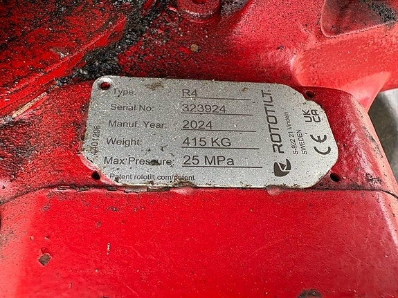 Kobelco SK140SRLC-7 22 of 24