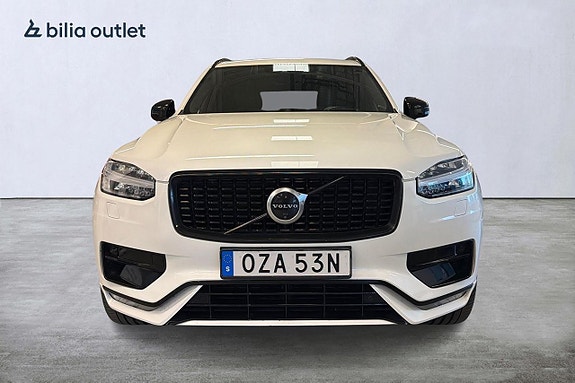 Volvo XC90 3 of 30