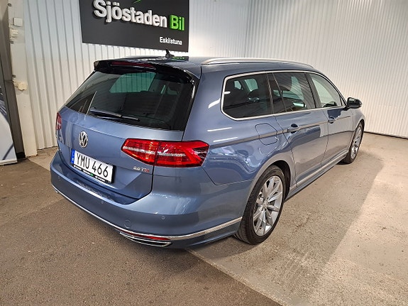Volkswagen Passat 7 of 13
