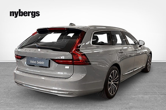 Volvo V90 4 of 5
