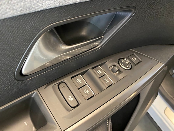 Peugeot 3008 27 of 30