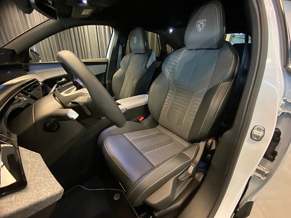 Peugeot 3008 7 of 30
