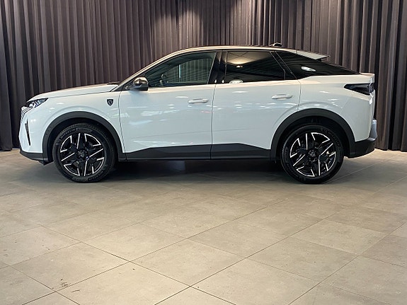 Peugeot 3008 3 of 5