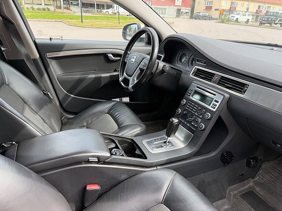 Volvo V70 6 of 6